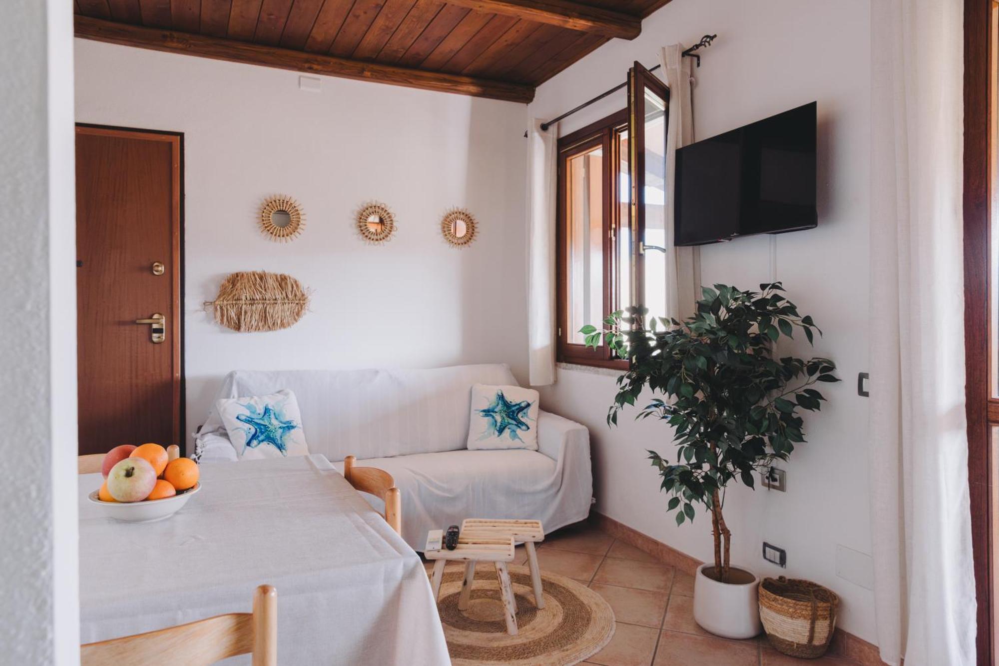 Cactus Mare Apartment Golfo Aranci Buitenkant foto